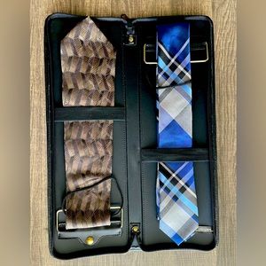 Tie travel case. Ties not included.